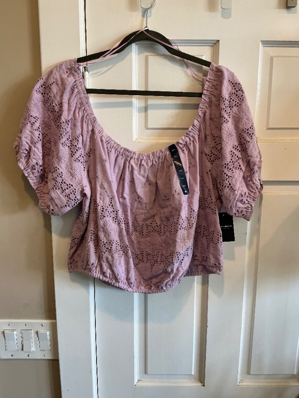 Lucky Brand cropped eyelet top in lilac!  Brand new with tags!  Xxl plus size